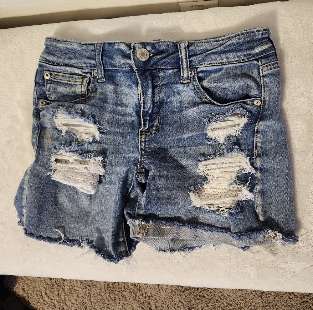 American Eagle Distressed Denim Women's Shorts